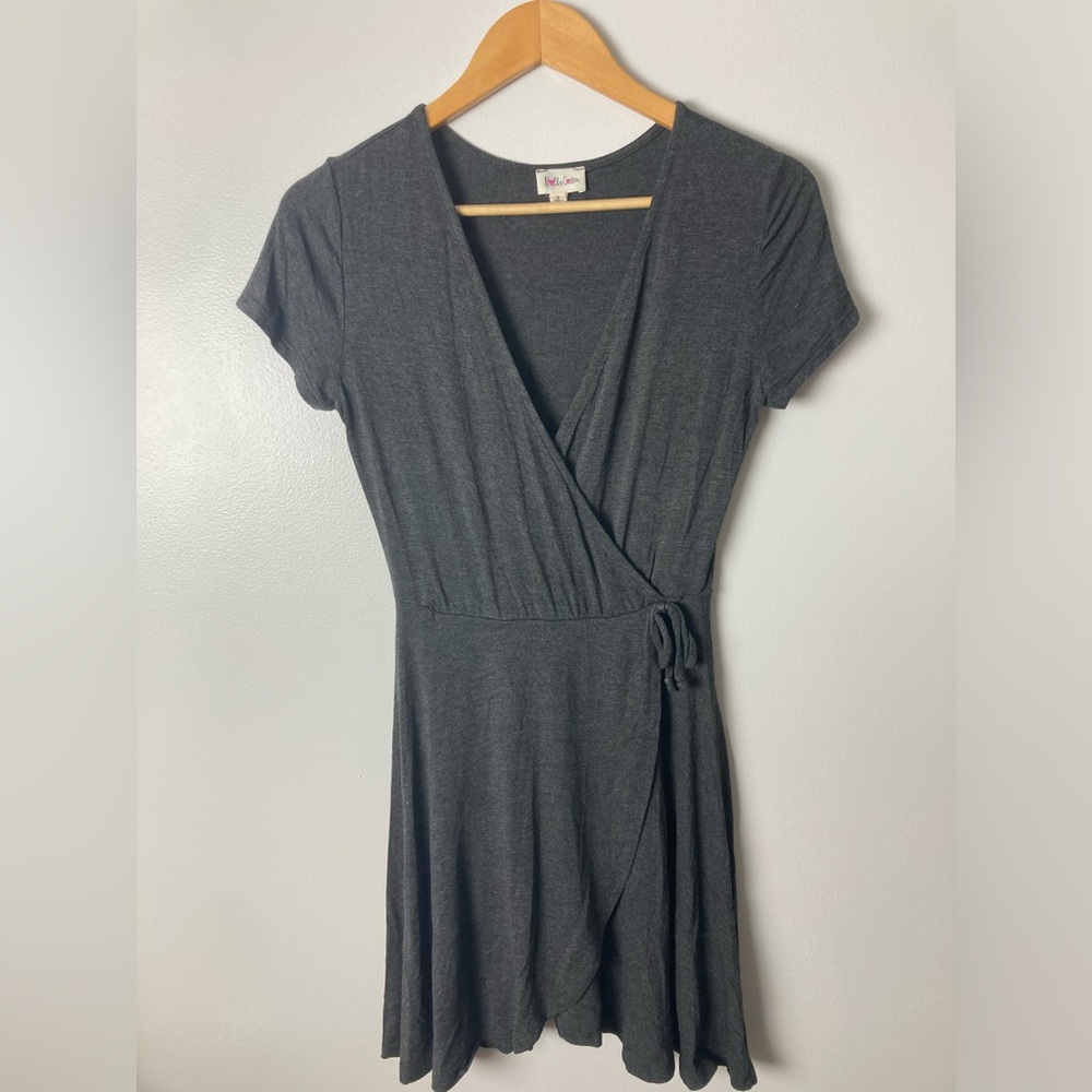 💜 Grey Faux Wrap Mini Dress by Rolla Coster Size Small